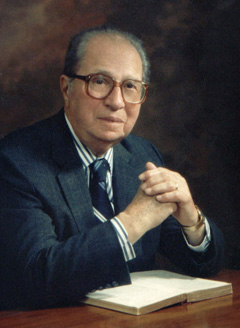 Mortimer Adler (nndb.com-22.7.14)