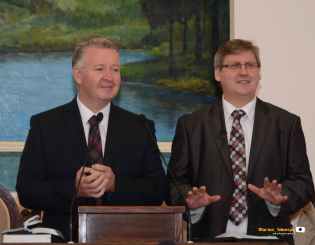 Stuart Blythe, Rectorul IBTS și Daniel Mariș