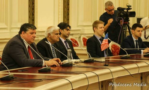 Ravi Parlament Prodocens Media